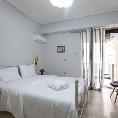 A Cozy Studio At Chalandri Appartamento Atene Esterno foto